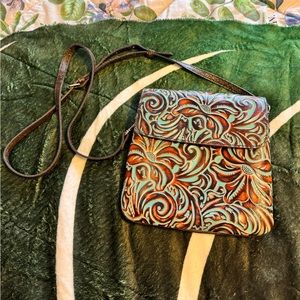 Patricia Nash Balluri Crossbody Tooled Turquoise Brown Leather Style P614133